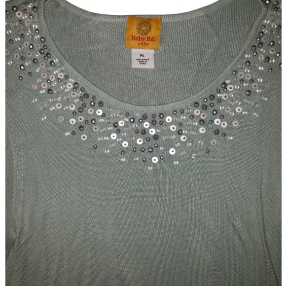 Ruby Red Tunic Petite L - Picture 2 of 4